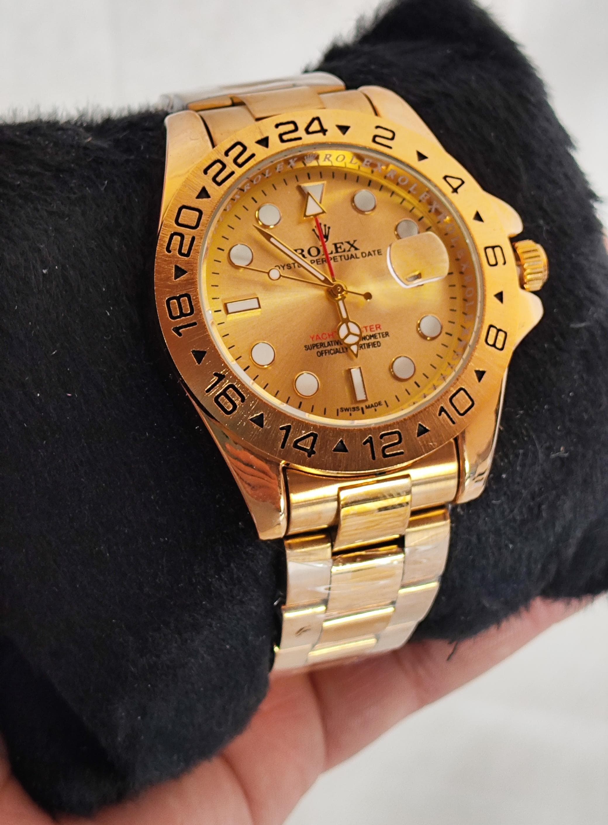 Relógios feminino e masculino 